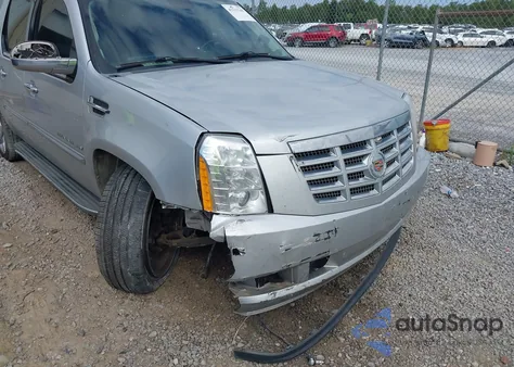 2010 Cadillac Escalade Esv Luxury from USA, damaged, VIN 1GYUCHEF4AR149457